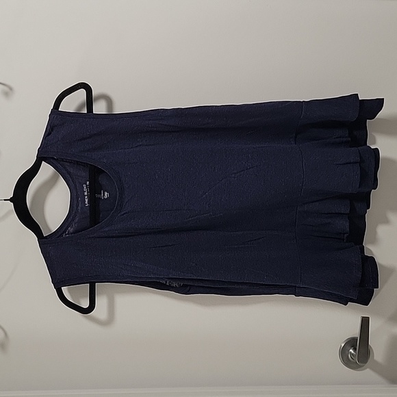 Linen Top - Picture 1 of 2